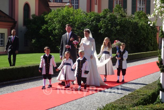 Duchess Amélie married in her mother’s dress
